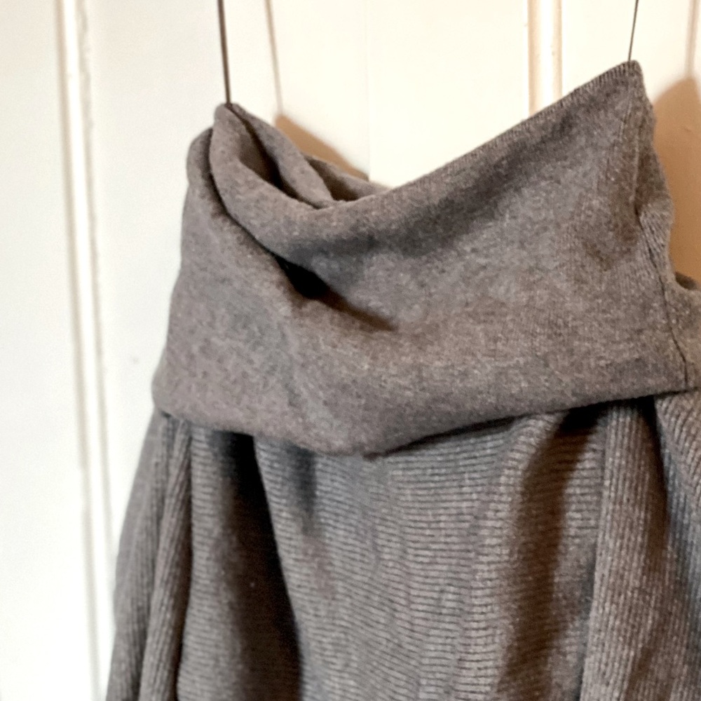 Off-the-Shoulder Zara Knit